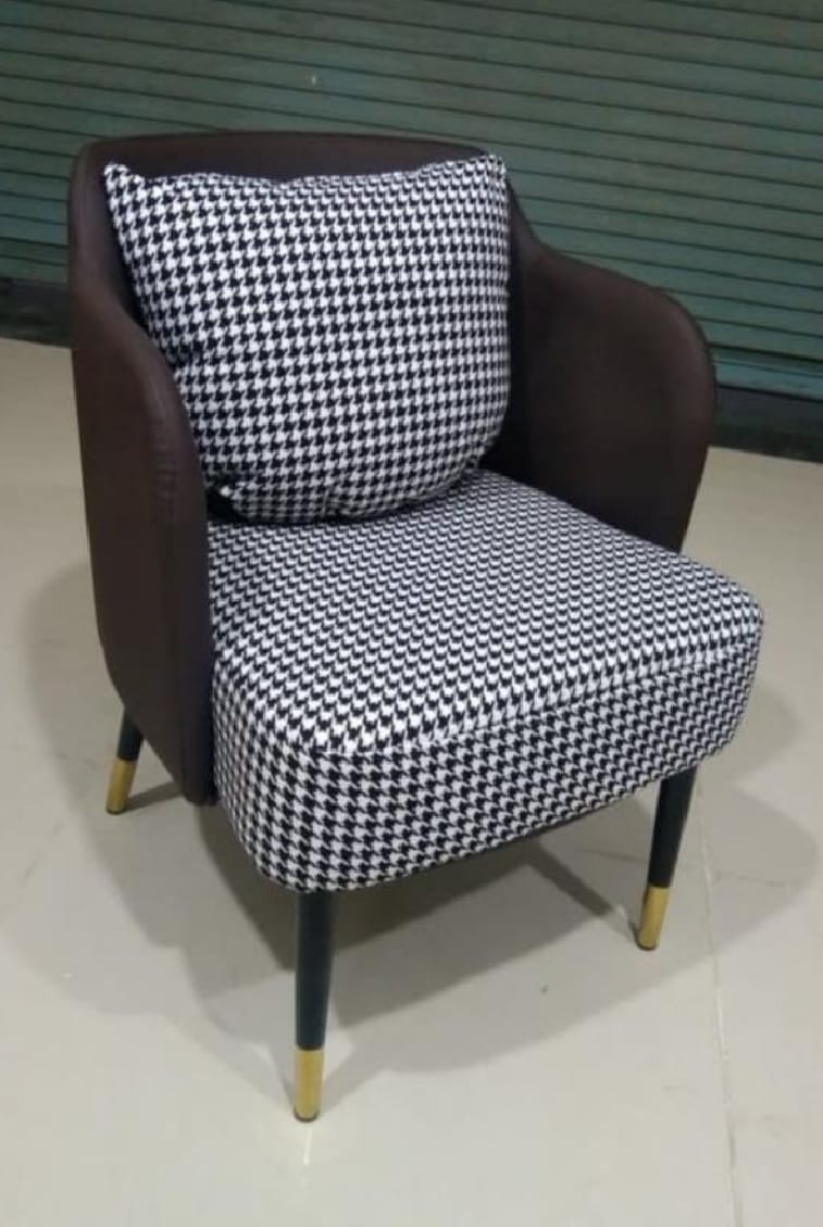 Modern Houndstooth Lounge Chair